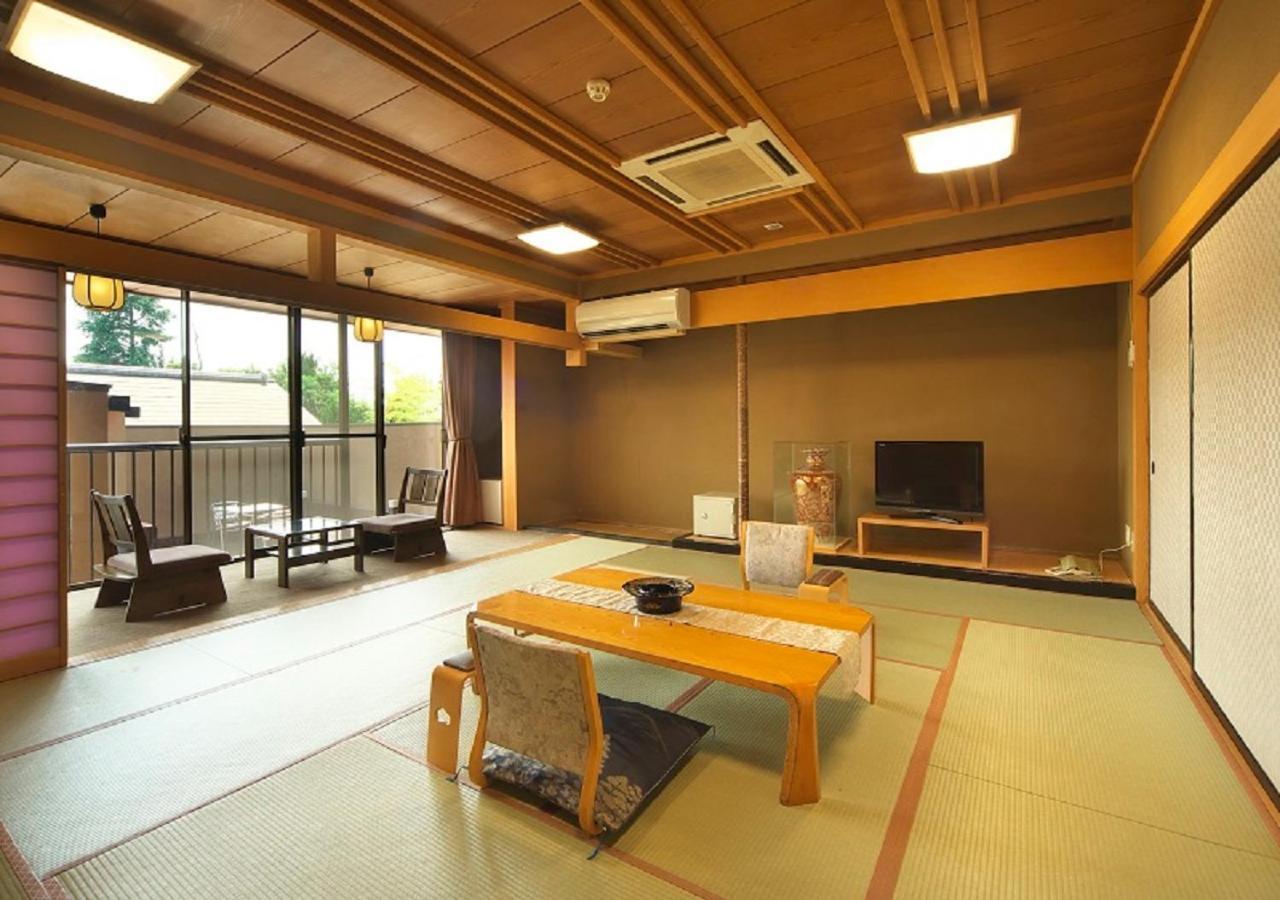 Meitei No Yado Hotel Koshien Fuefuki Exterior photo